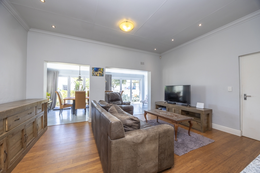 To Let 3 Bedroom Property for Rent in Goedemoed Western Cape